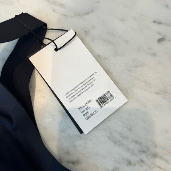 Knix Pullover Size XXS in Color black Style Code KXBRA104 with Zip Travel pouch - Picture 4 of 5